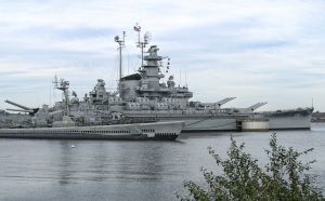 687163_wwii_battle_ships.jpg